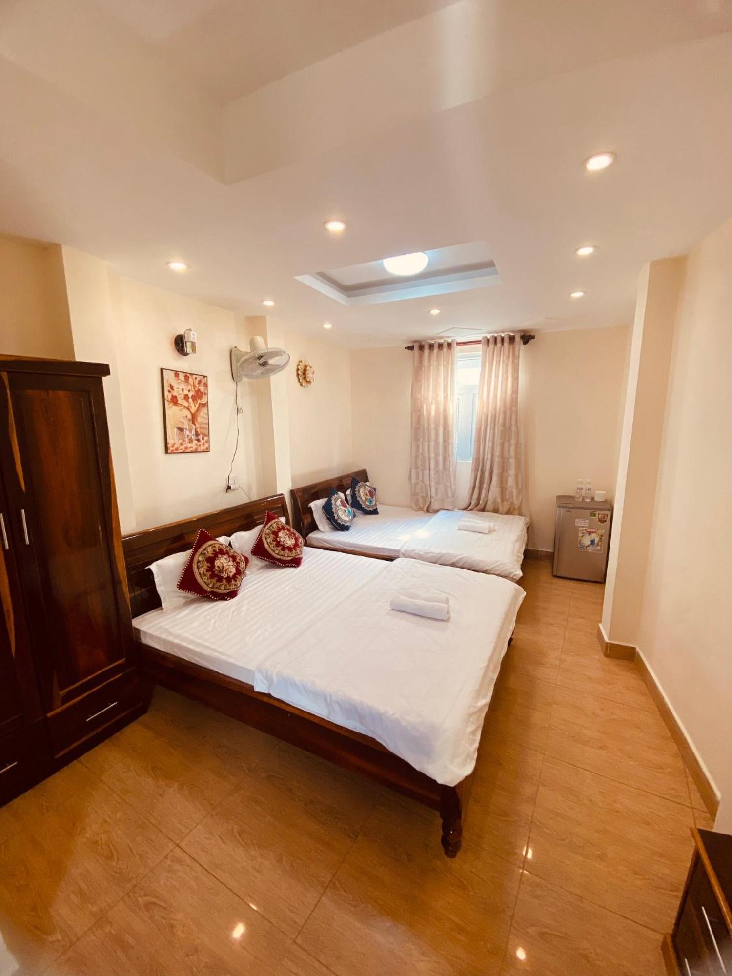 Khach San Thuy Tien Hotell Dalat Eksteriør bilde